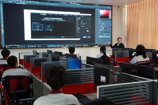 生必看!四大宝藏专业毕业即逆袭PG麻将胡了2模拟器初中毕业女(图2) 生必看!四大宝藏专业毕业即逆袭PG麻将胡了2模拟器初中毕业女(图2)