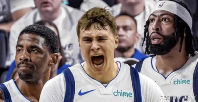 怪尼克了 不装了 摊牌了麻将胡了对不起!我们都错(图3) 怪尼克了 不装了 摊牌了麻将胡了对不起!我们都错(图3)