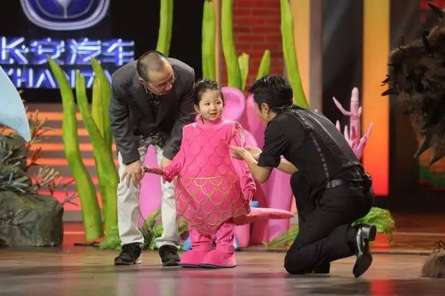 生喜剧人的不是幽默天性而是生长环境PG麻将胡了东北萌娃集体开挂造就天(图7)