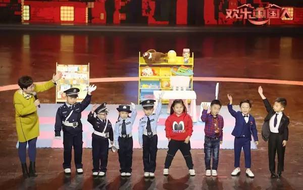 生喜剧人的不是幽默天性而是生长环境PG麻将胡了东北萌娃集体开挂造就天(图22)